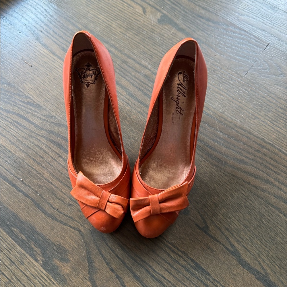 Anthropologie Orange Bow Pumps